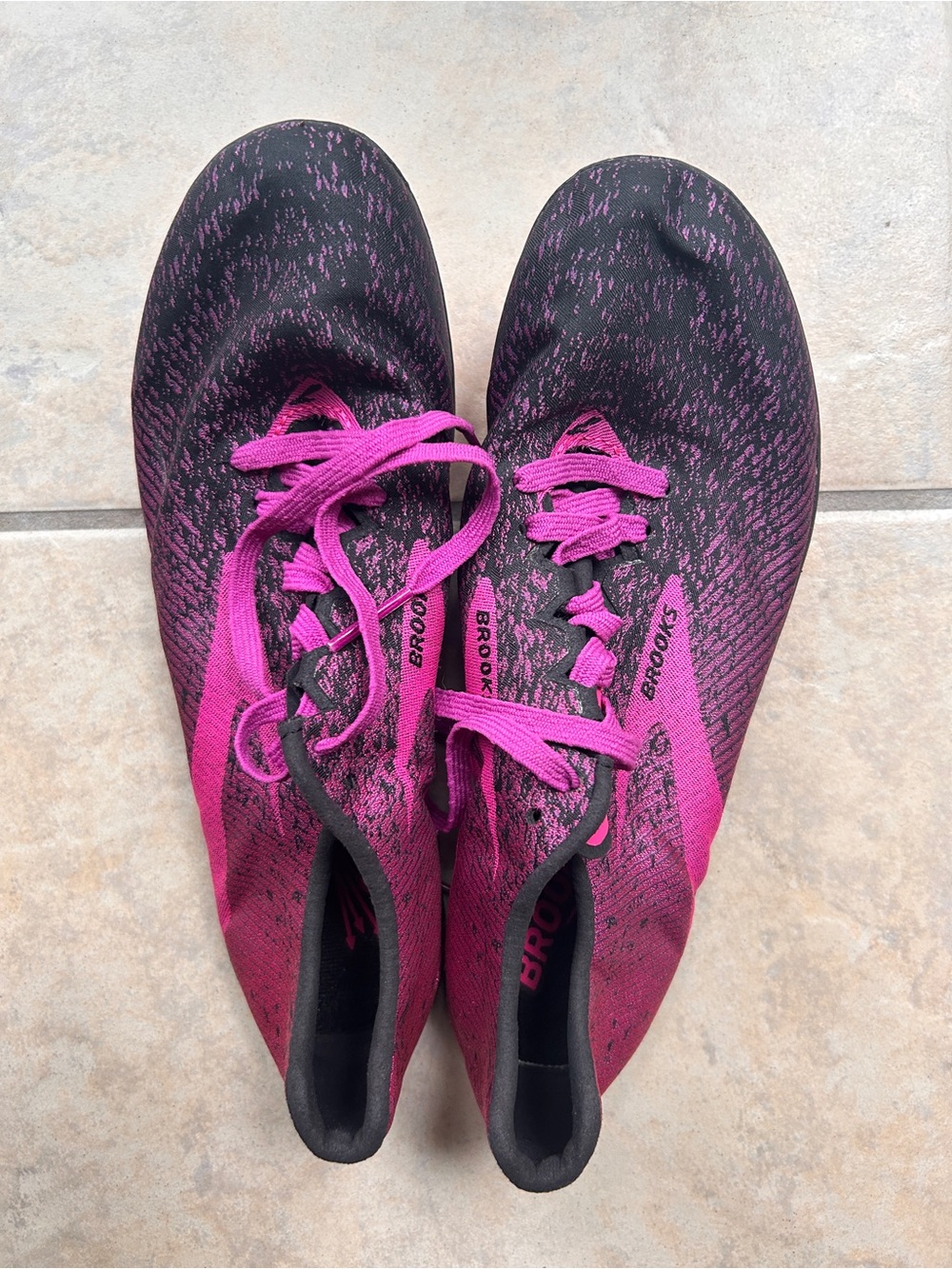 Brooks Women’s Track Spikes, size 8